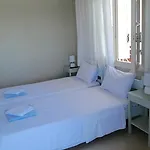 12 Gods Apartmán