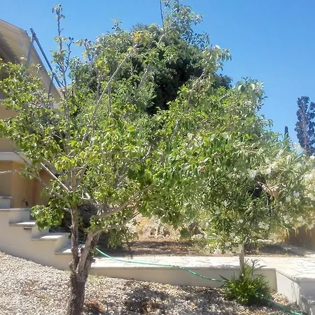 12 Gods Appartement Pylos