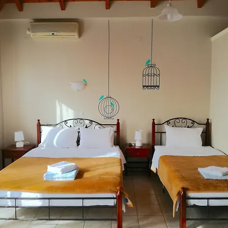 12 Gods 公寓 皮洛斯